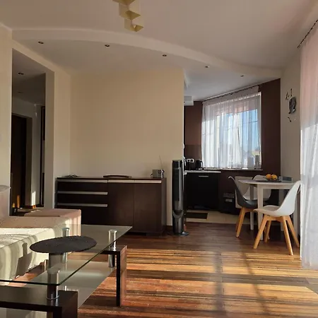 Appartement 'nad Dwiema Wodami' Uniescie